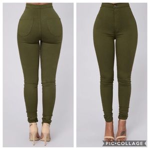 ▪️FASHION NOVA Olive Super High Waist Jeans▪️
